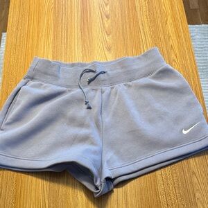 Nike Women's lavender  Shorts
